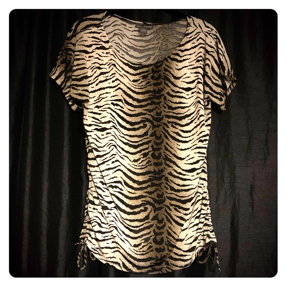 Isabella Rodriguez Tiger Print ruched sides top small